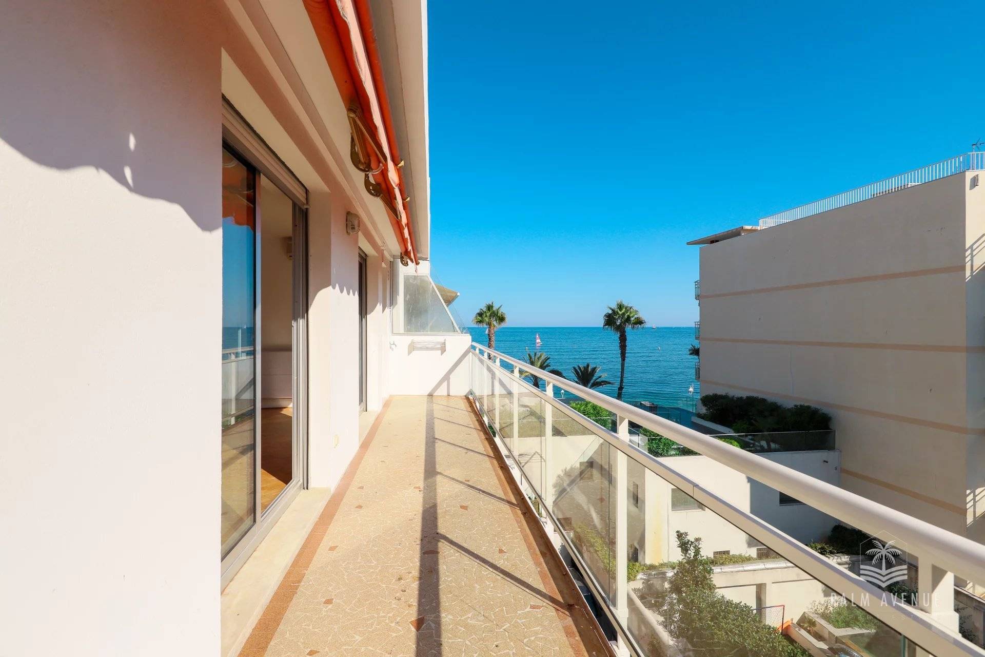 Vente Appartement 121m² 4 Pièces à Cannes (06400) - Palm Avenue